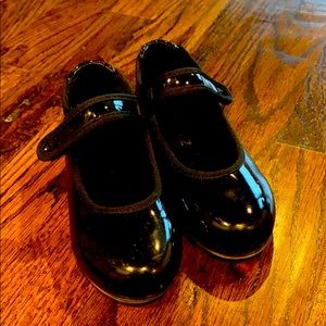 Little girls tap shoes size 9
